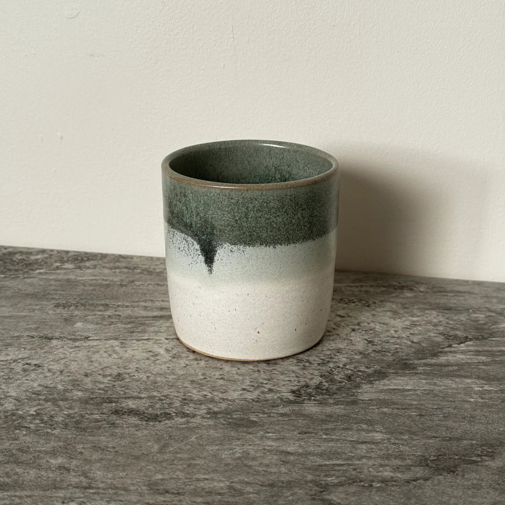 Glacier Northern Heights (Refillable) Candle / Ash-baesha