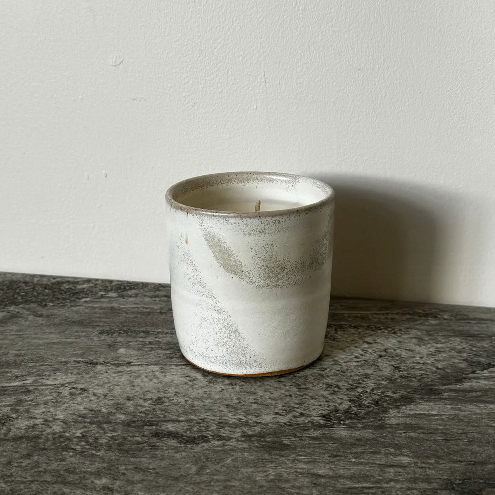 DoveTail (Refillable) Candle / Mineral Light-baesha