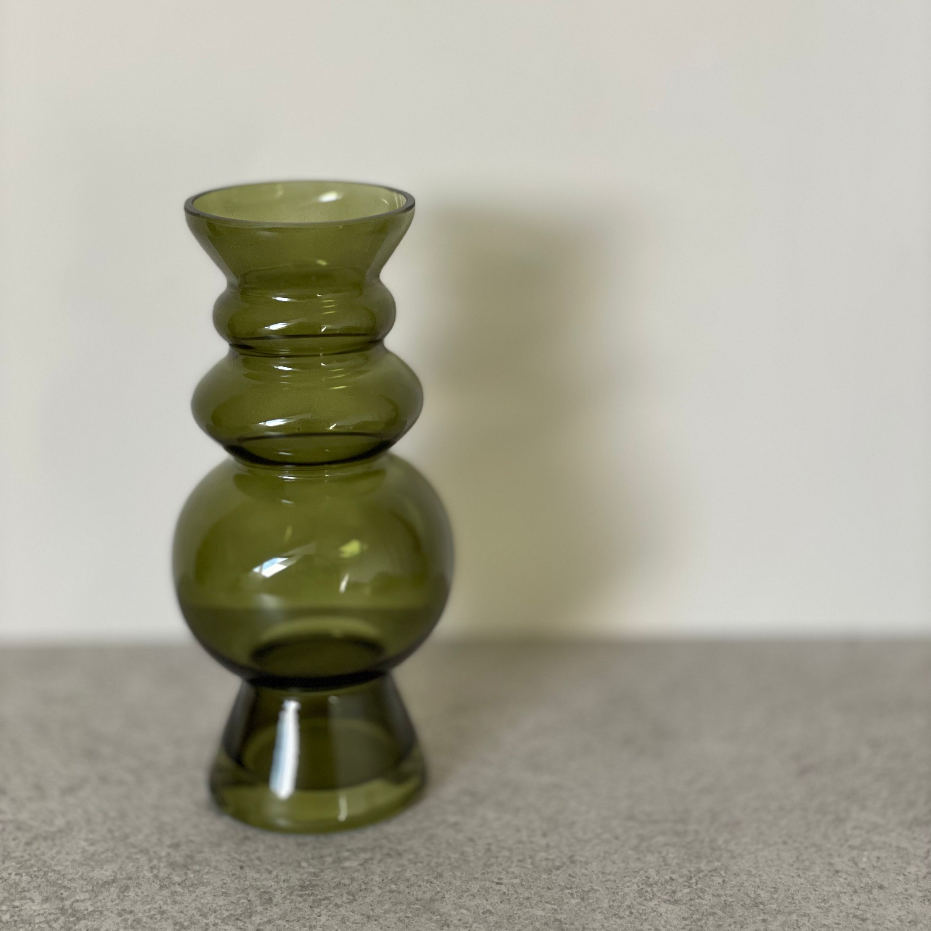 Dining - Glass Vase-baesha